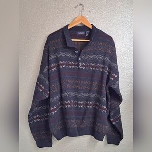 Van Heusen Men's Multi Patterned Sweater       Size XL